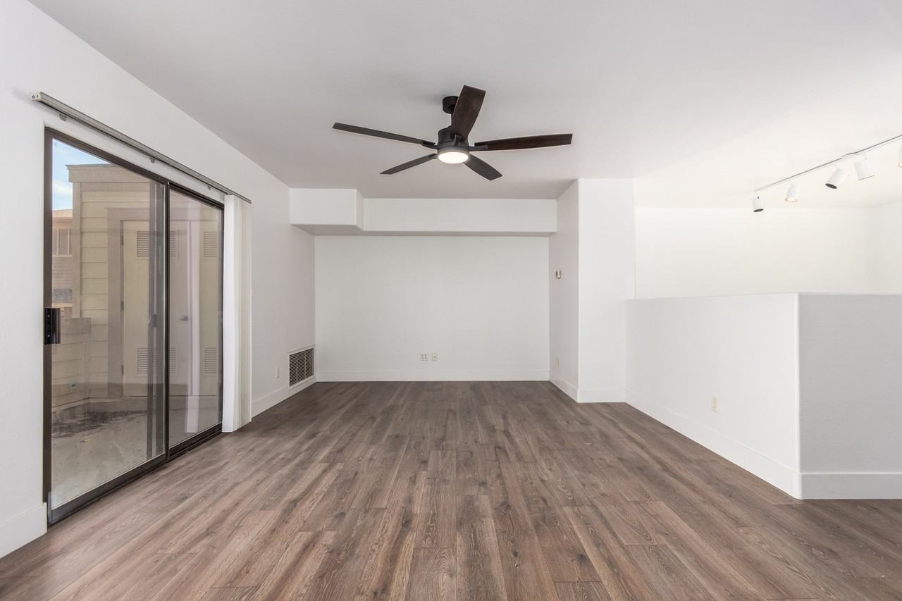 738 S Beck Ave - Photo 5 of 30