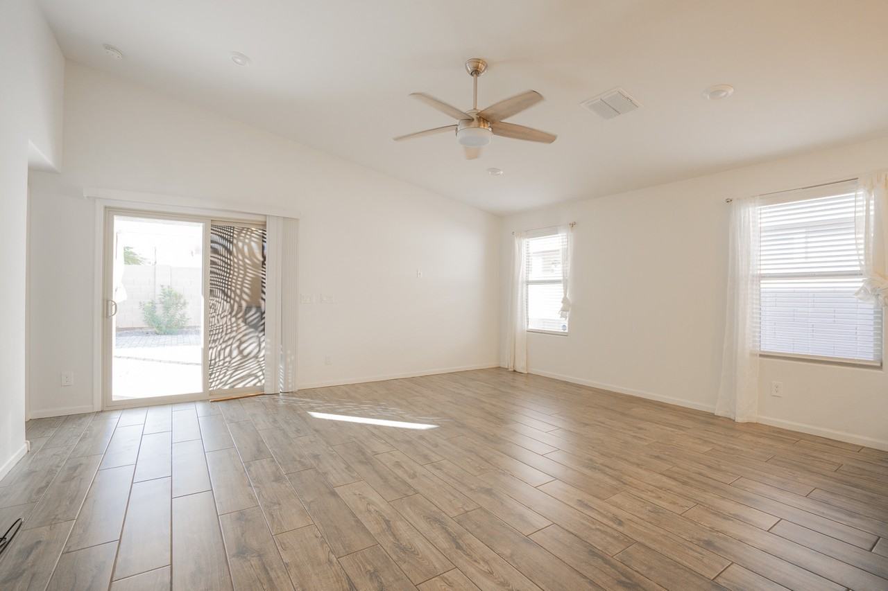 3417 W Alta Vista Rd - Photo 7 of 33