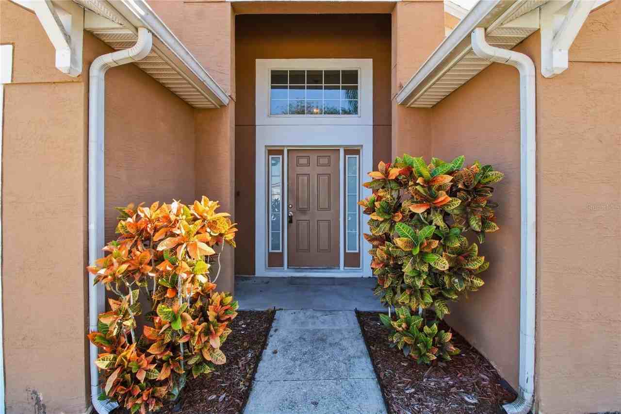 2764 Rochelle Dr - Photo 2 of 14