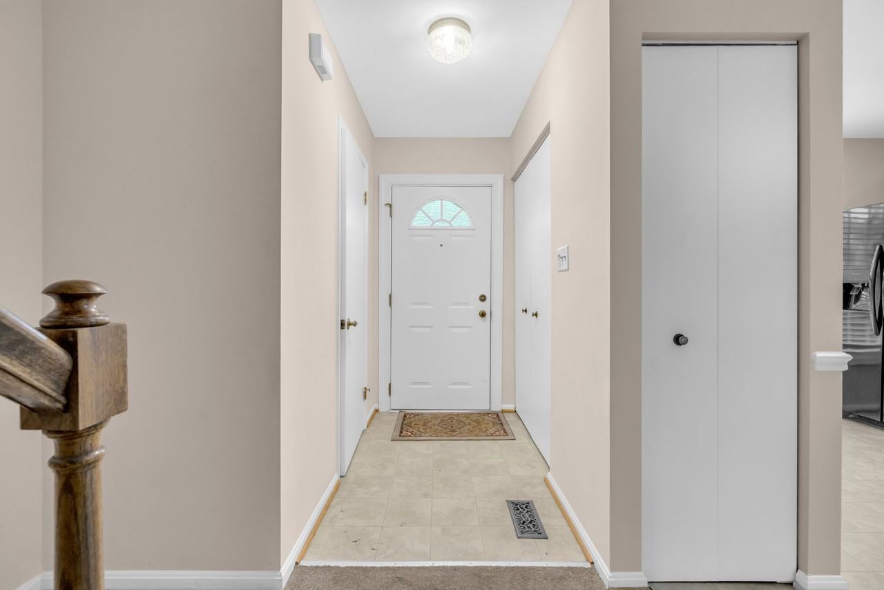 44 Robin Ridge Court - Photo 6 of 24