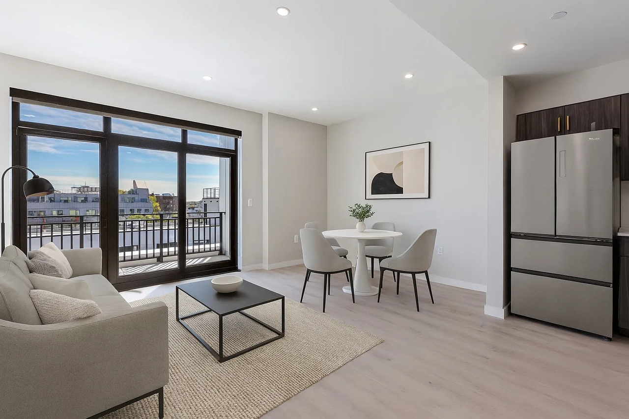 3718 Broadway #201 - Photo 2 of 9