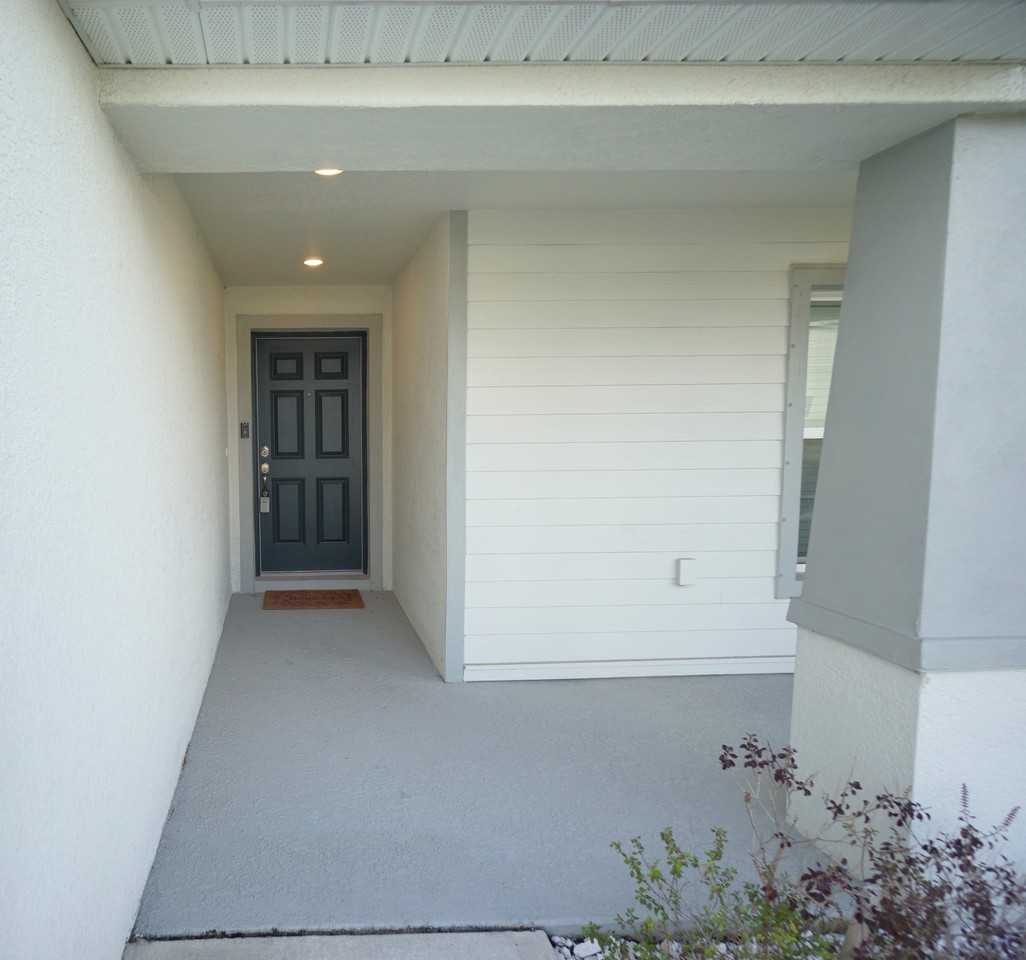 12221 Cypress Branch St - Photo 2 of 25