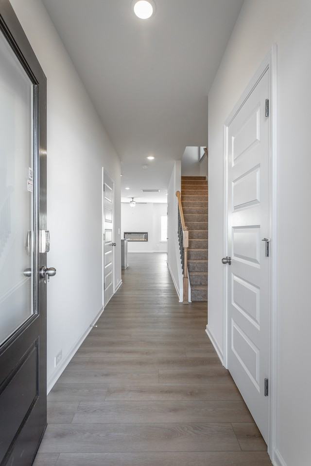 8836 Meadowvale Ct - Photo 2 of 50