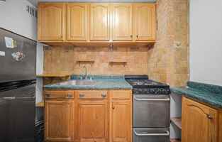 featured image of 185 Hall Street #205