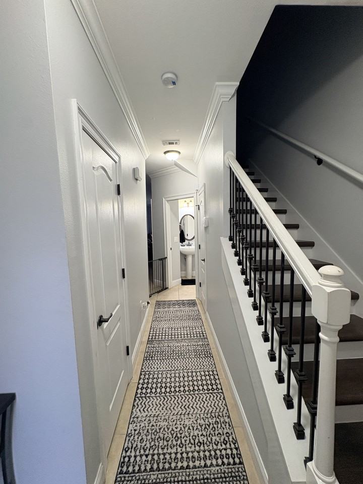 485 Westgate Way - Photo 5 of 39