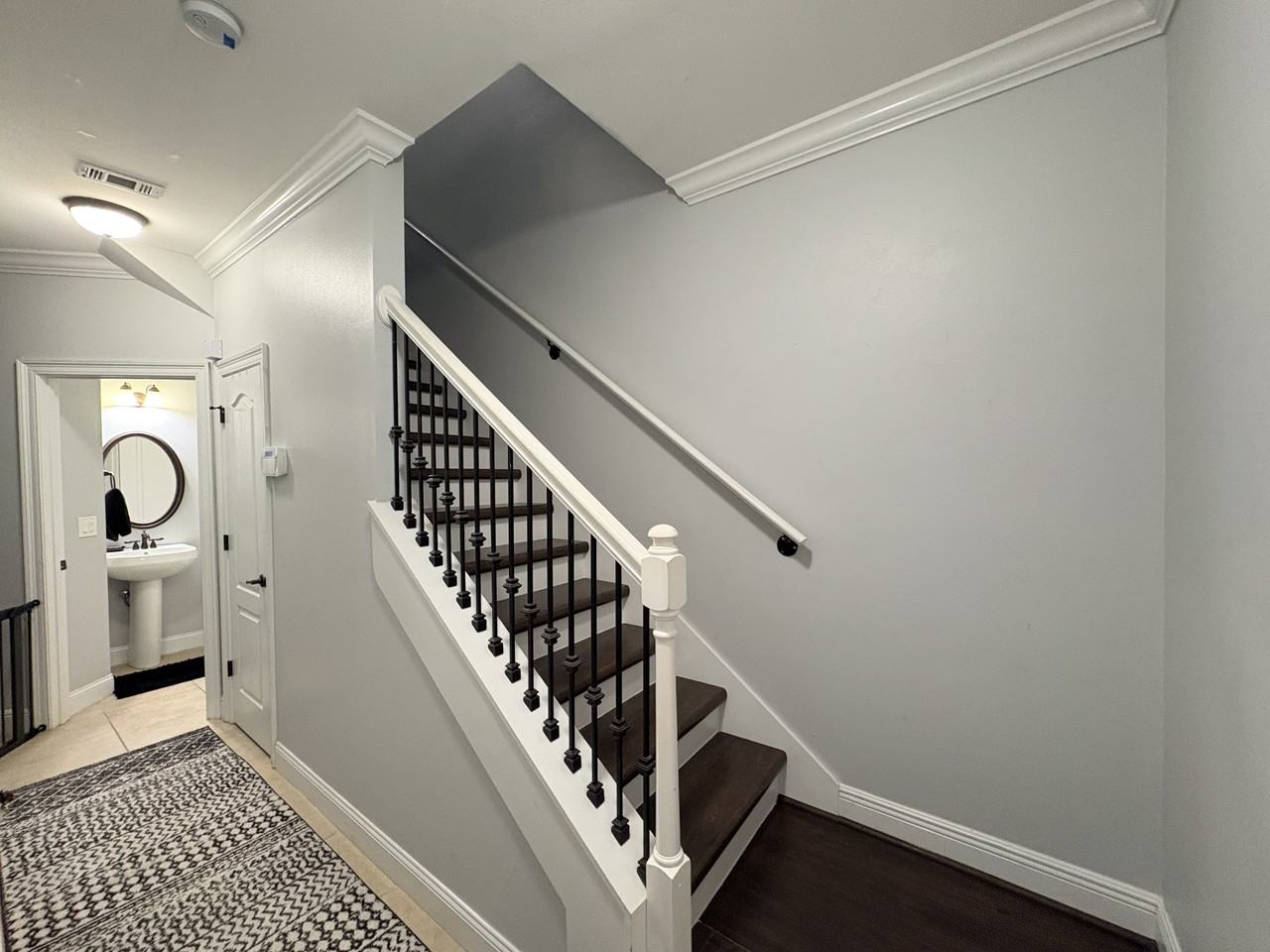 485 Westgate Way - Photo 6 of 39