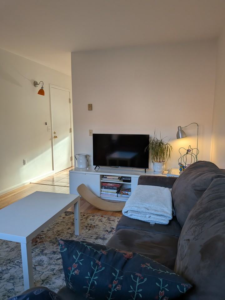 2338 Rue Logan - Photo 2 of 24