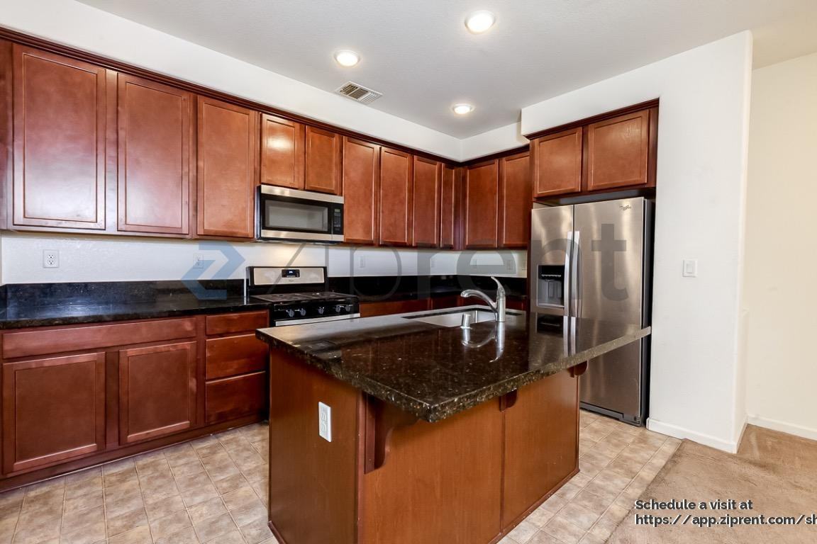 2483 Judith Resnik Ave - Photo 7 of 44