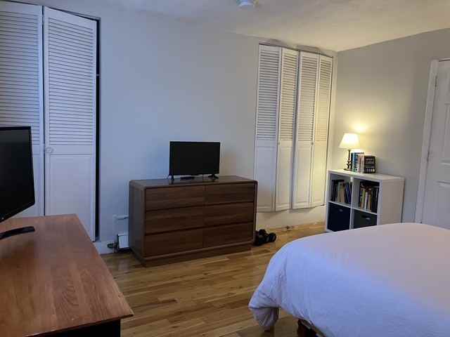 252 Bennington St #1 - Photo 6 of 9