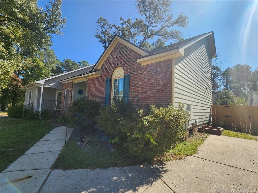 426 Georgetown Circle - Photo 2 of 20