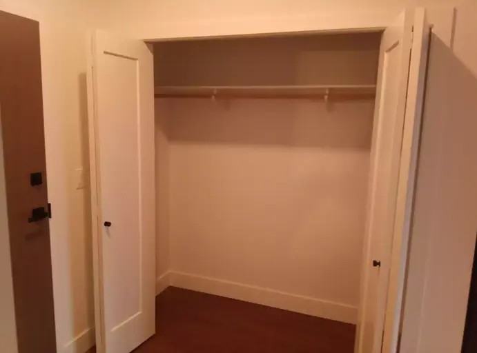 515 Chatham St #412 - Photo 3 of 8