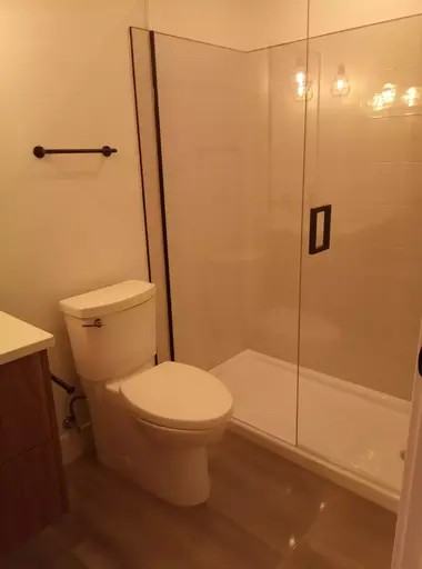 515 Chatham St #412 - Photo 4 of 8