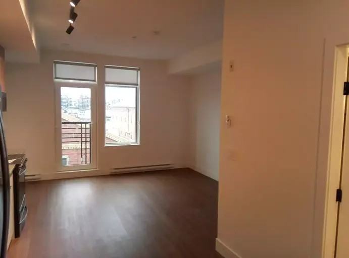 515 Chatham St #412 - Photo 5 of 8