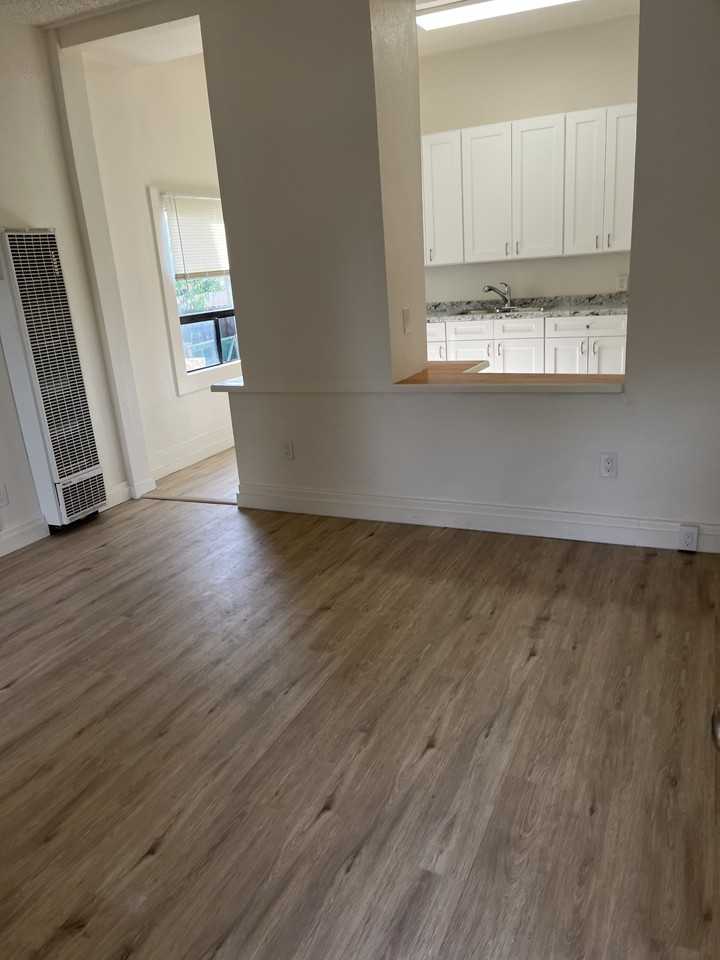 317 North L Street #NA - Photo 3 of 7