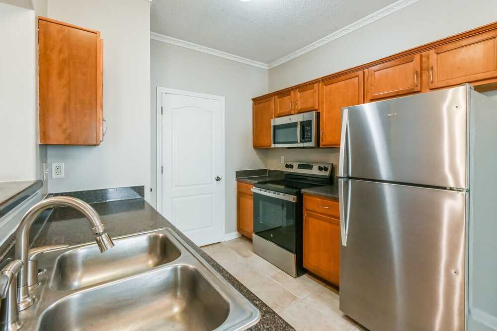 10186 Sorrento Pl - Photo 7 of 17