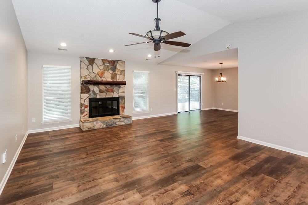 11834 Post Ridge Ct - Photo 4 of 18