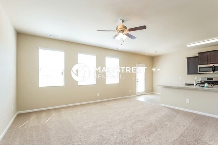 107 Bradford Court - Photo 2 of 15