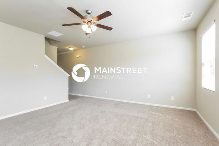 107 Bradford Court - Photo 3 of 15