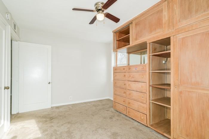 1086 Wilshire Ave - Photo 6 of 17