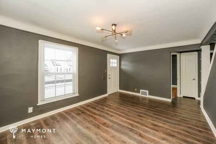 3083 Joslyn Rd - Photo 7 of 15