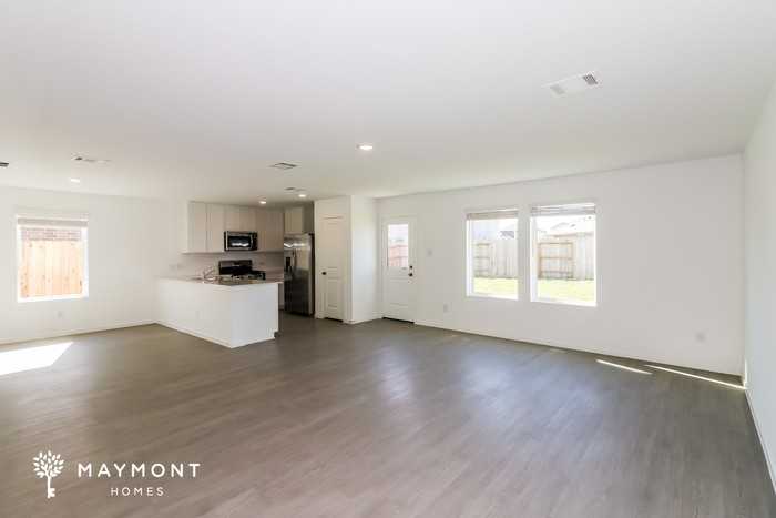 3053 Fantasy Terrace Dr - Photo 6 of 27