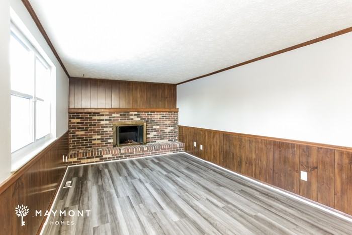 1328 Brownswood Dr - Photo 6 of 14