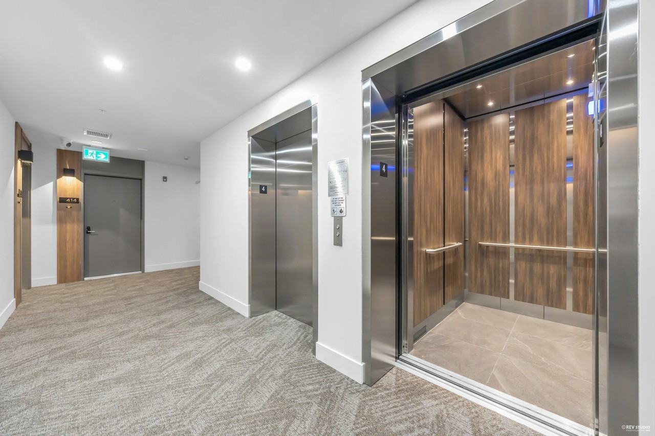 BRIO - Photo 4 of 20