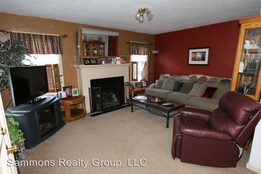 122 McCarver Ave - Photo 2 of 16