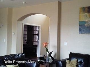 2828 Walton Ave - Photo 3 of 7