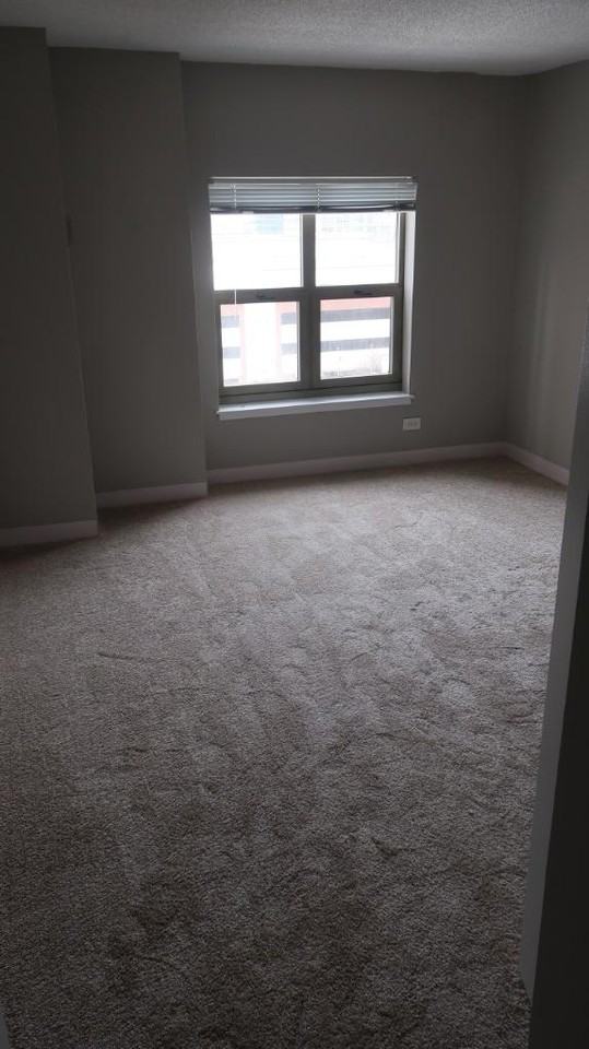 100 West Chestnut Street #702 - Photo 5 of 20