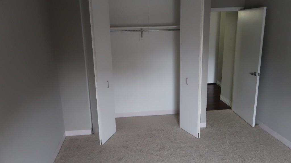 100 West Chestnut Street #702 - Photo 6 of 20