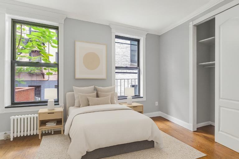 E 25th St #3E - Photo 3 of 9