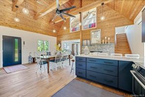 featured image of 25 Miami Ave