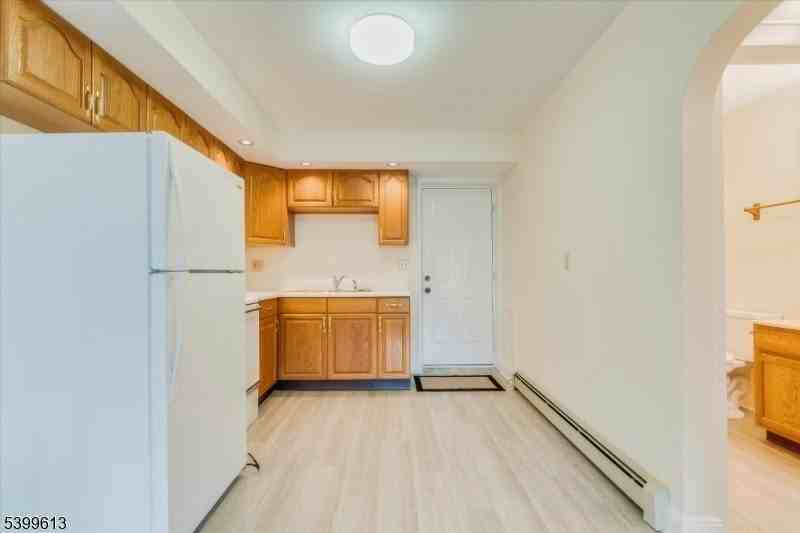 52 Hampton House Rd - Photo 4 of 22