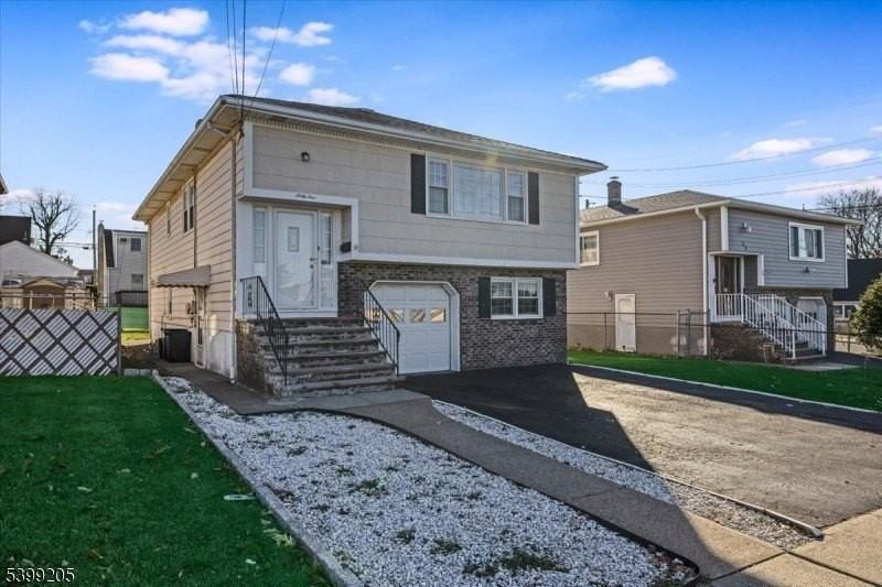 64 Gilbert Ave - Photo 2 of 25