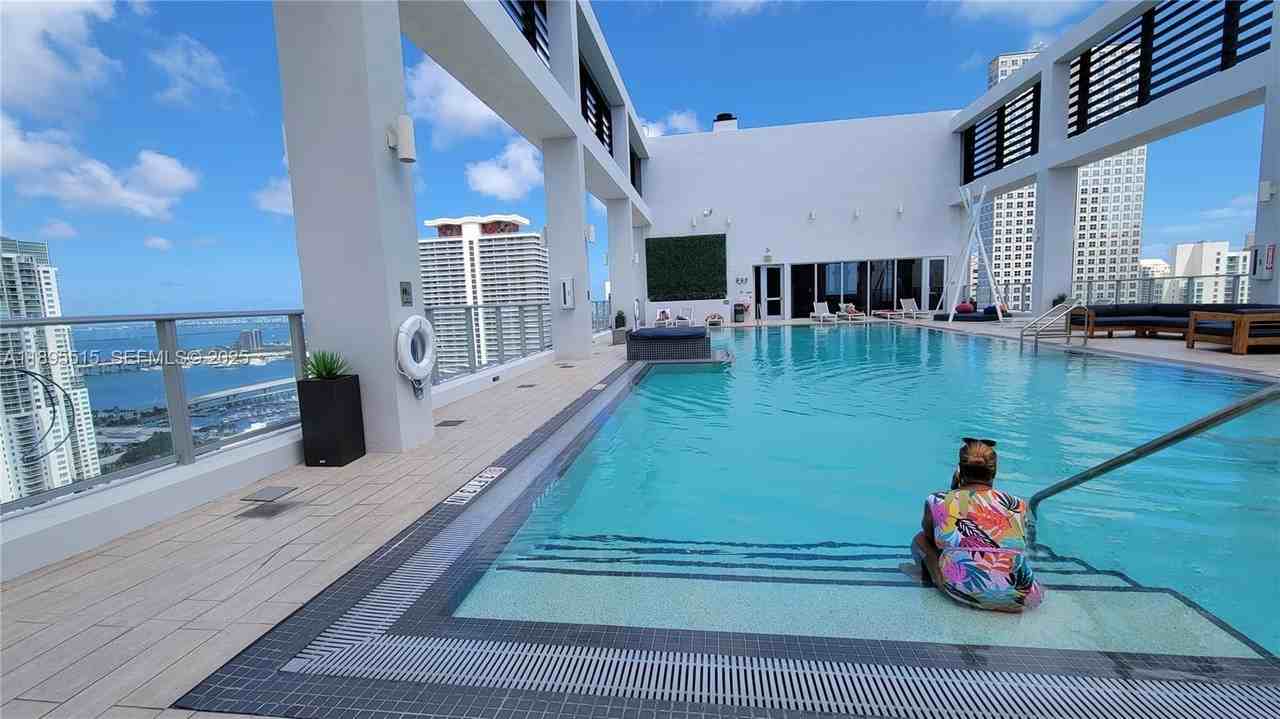 151 Southeast 1st Street #3003 - Photo 3 of 24