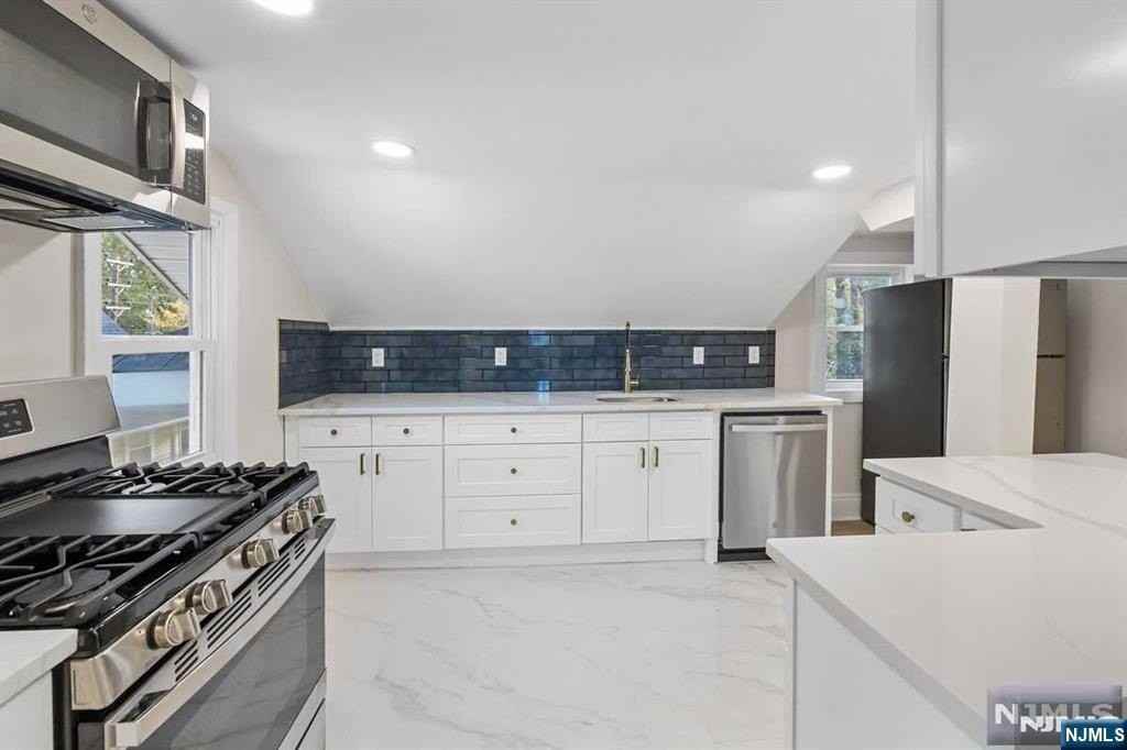 101 Southern Pkwy - Photo 5 of 11