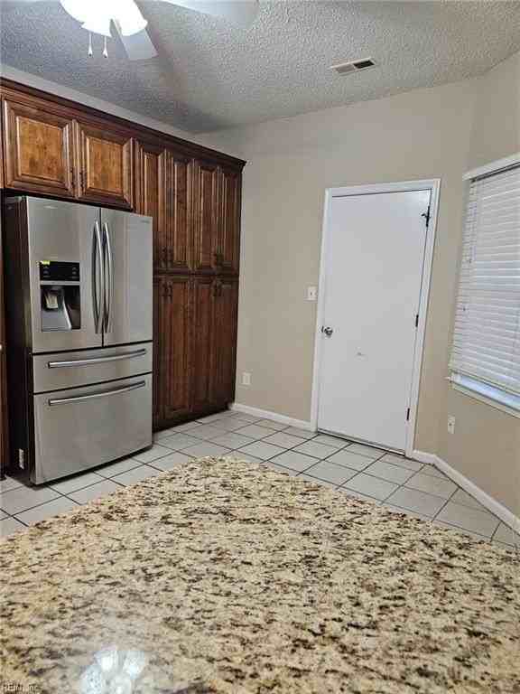 938 Willow Pt - Photo 7 of 42