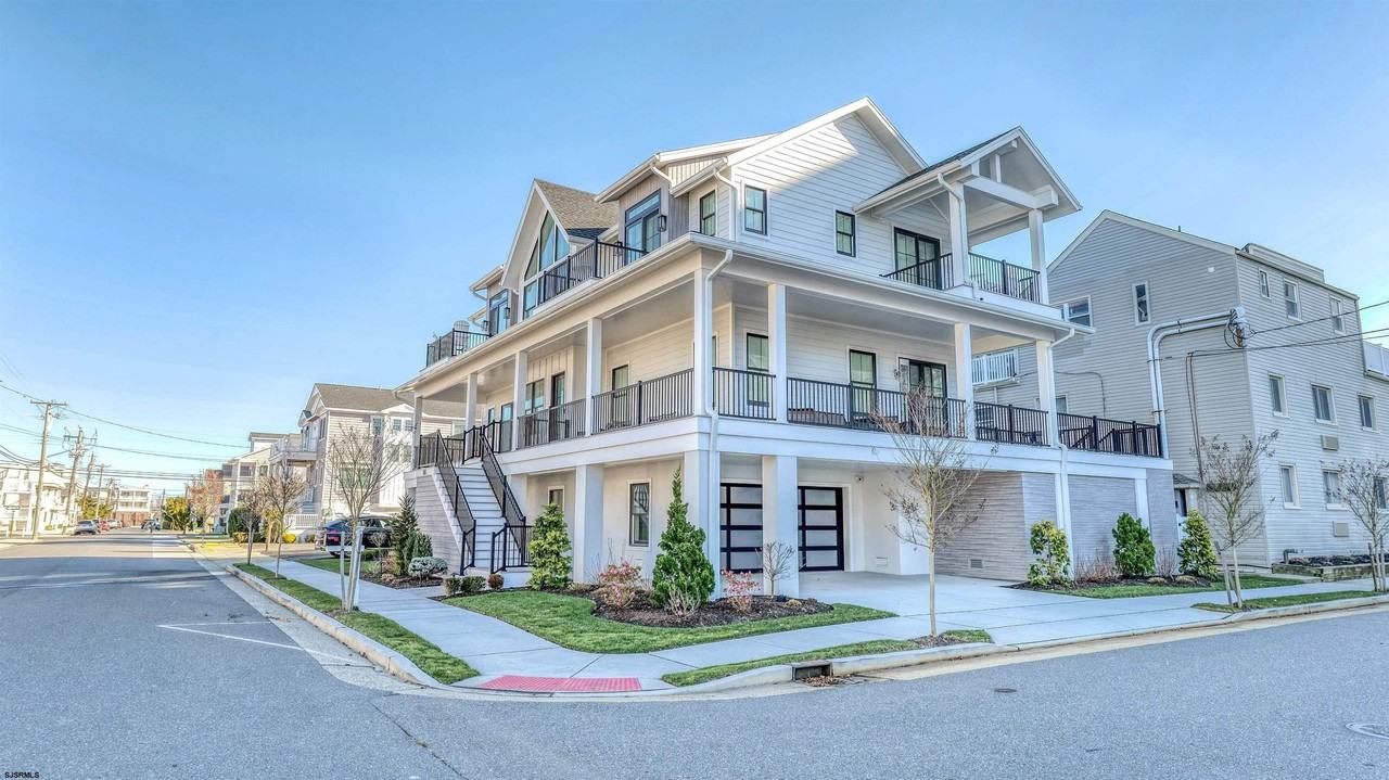 101 S Madison Ave - Photo 3 of 50