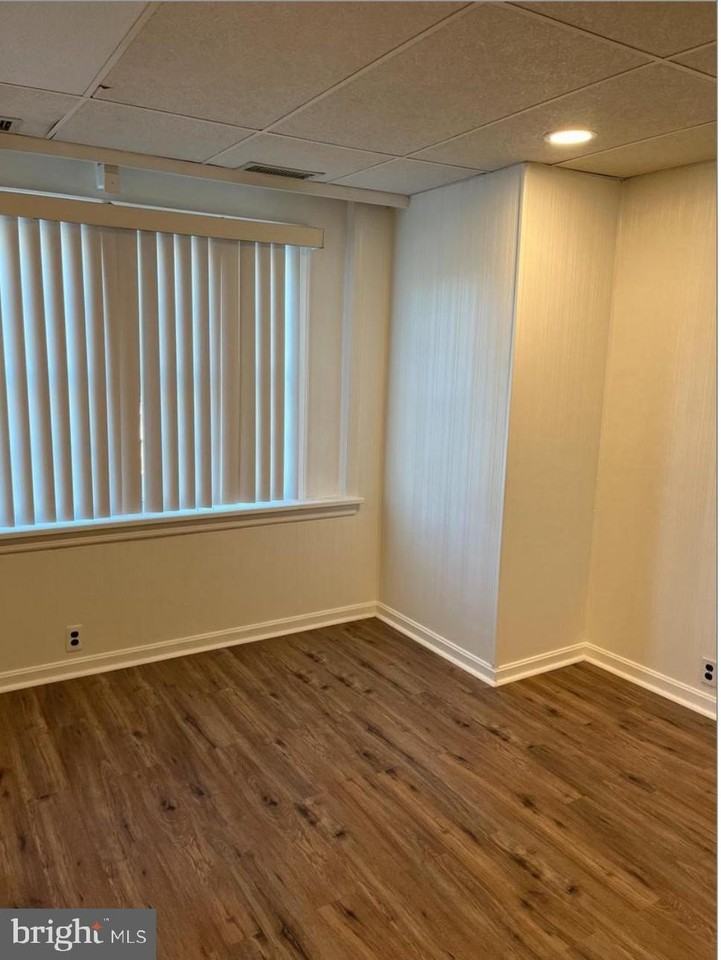 116 Haddon Ave - Photo 3 of 11