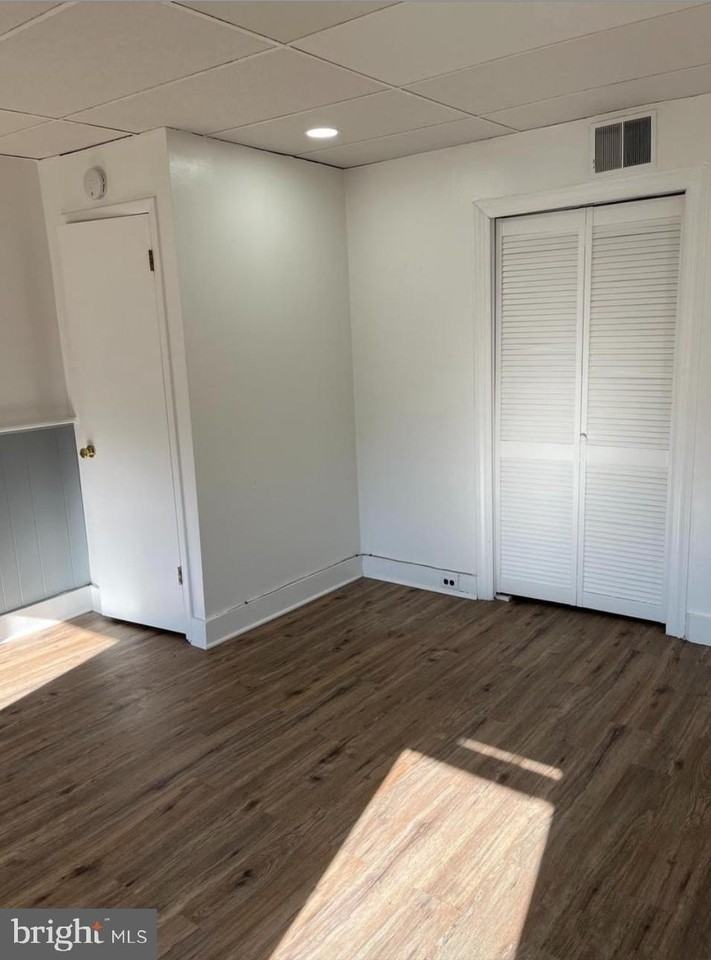 116 Haddon Ave - Photo 5 of 11