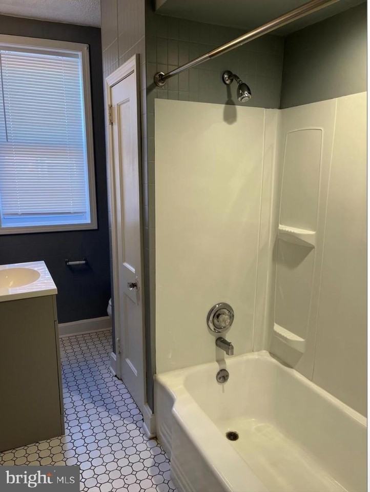 116 Haddon Ave - Photo 6 of 11