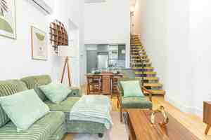 featured image of 1293 Decatur St