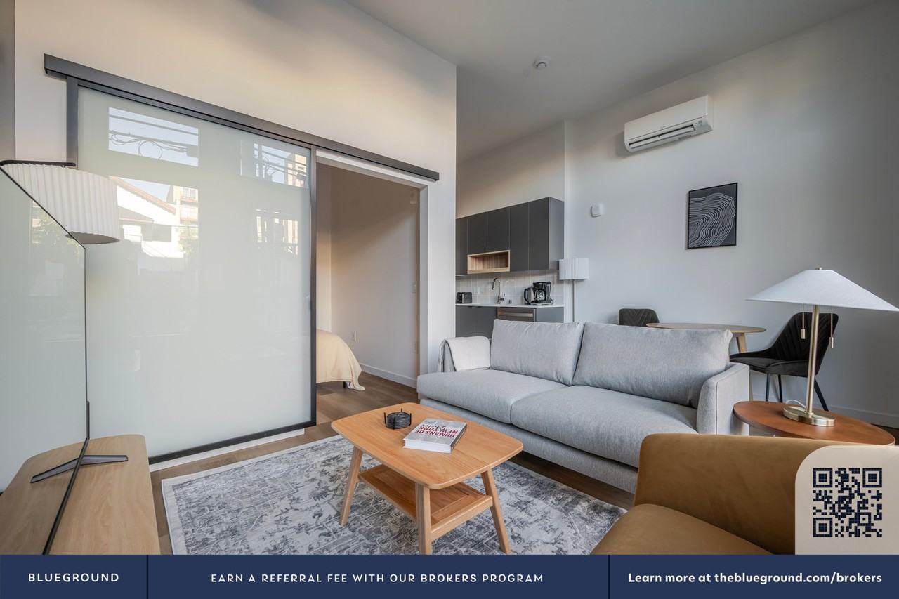 2245 Nw 56th St #981 - Photo 4 of 39