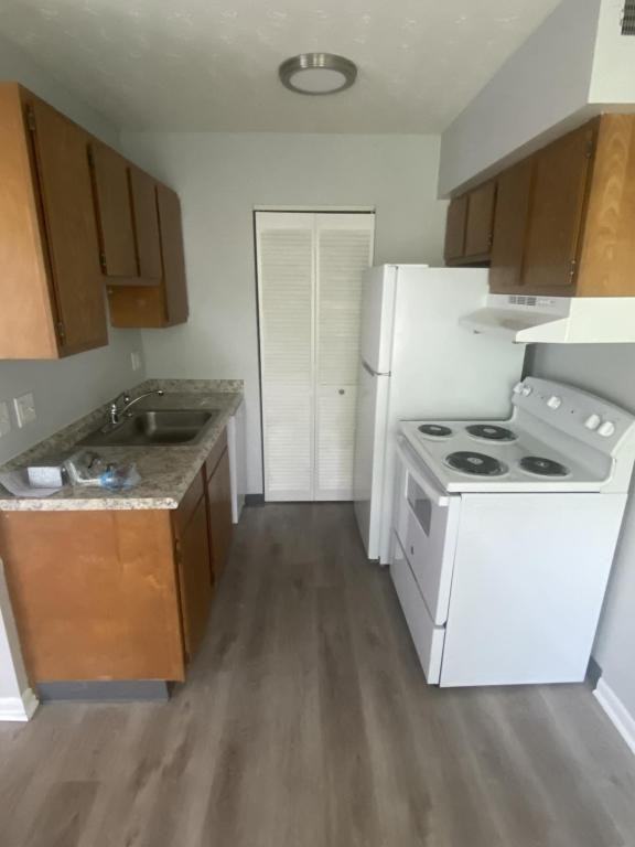 7008 Ohio Avenue - Photo 3 of 7