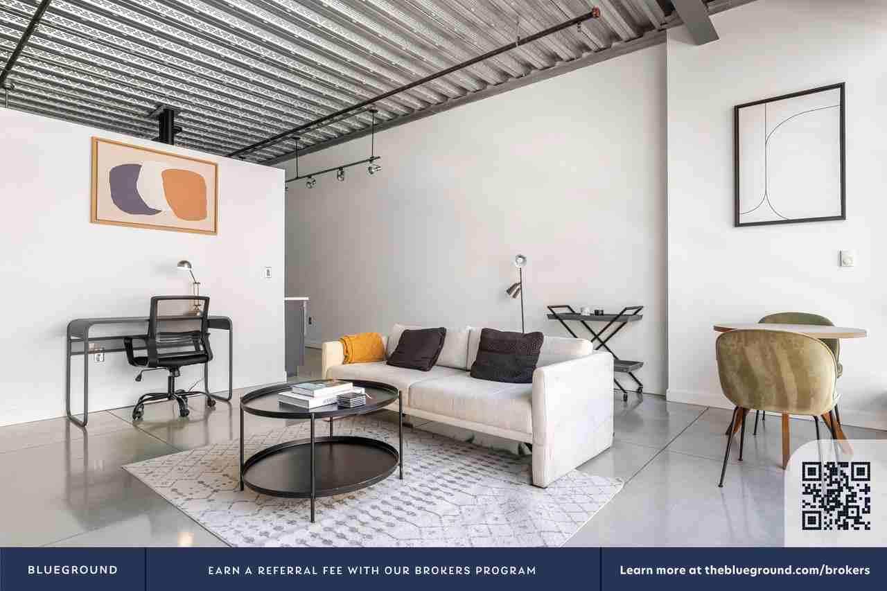 23 Sidney St #1248 - Photo 4 of 27