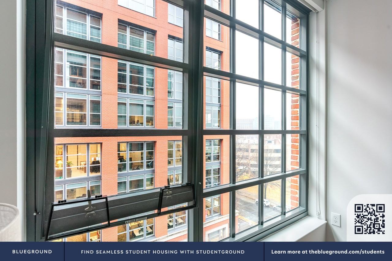 770 Maine Ave Sw #1229 - Photo 7 of 36