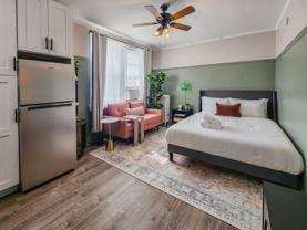 2115 North Sedgwick Street - Photo 1 of 1