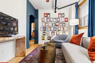 4407 North Greenview Avenue - Photo 1 of 1