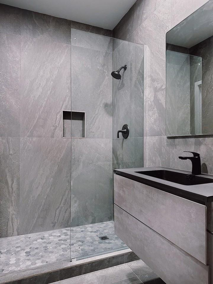 854 W 13th Ave #1284539P - Photo 2 of 17